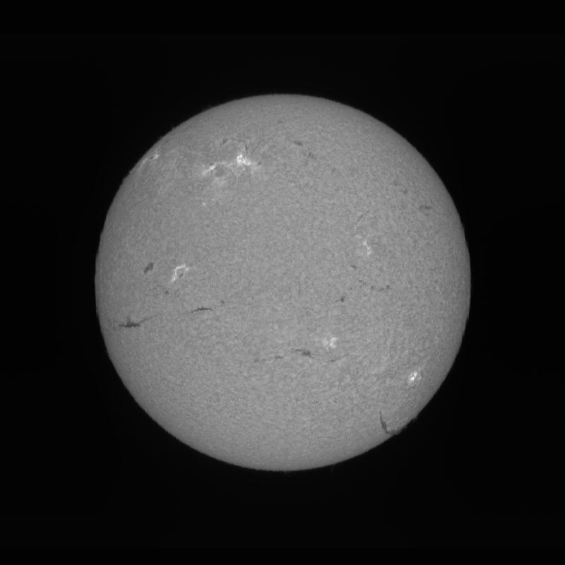 Solar disk (continuum)