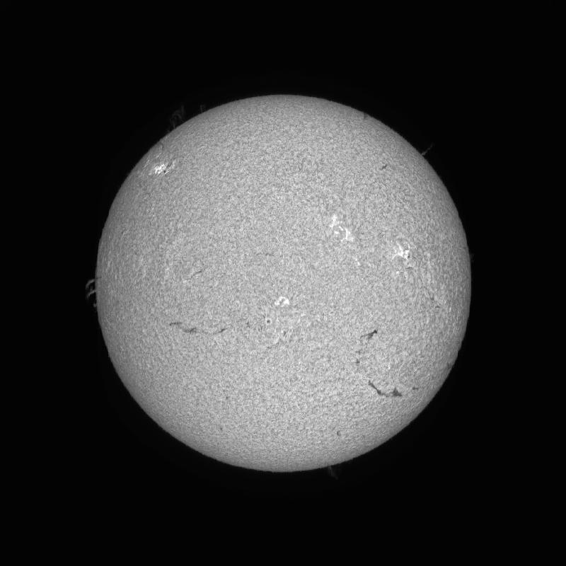 Processed solar disk (continuum)