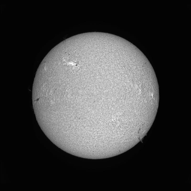 Processed solar disk (continuum)