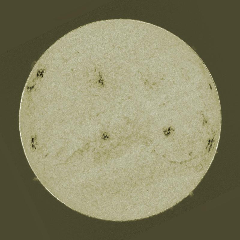Helium D3 (extracted, colorized)
