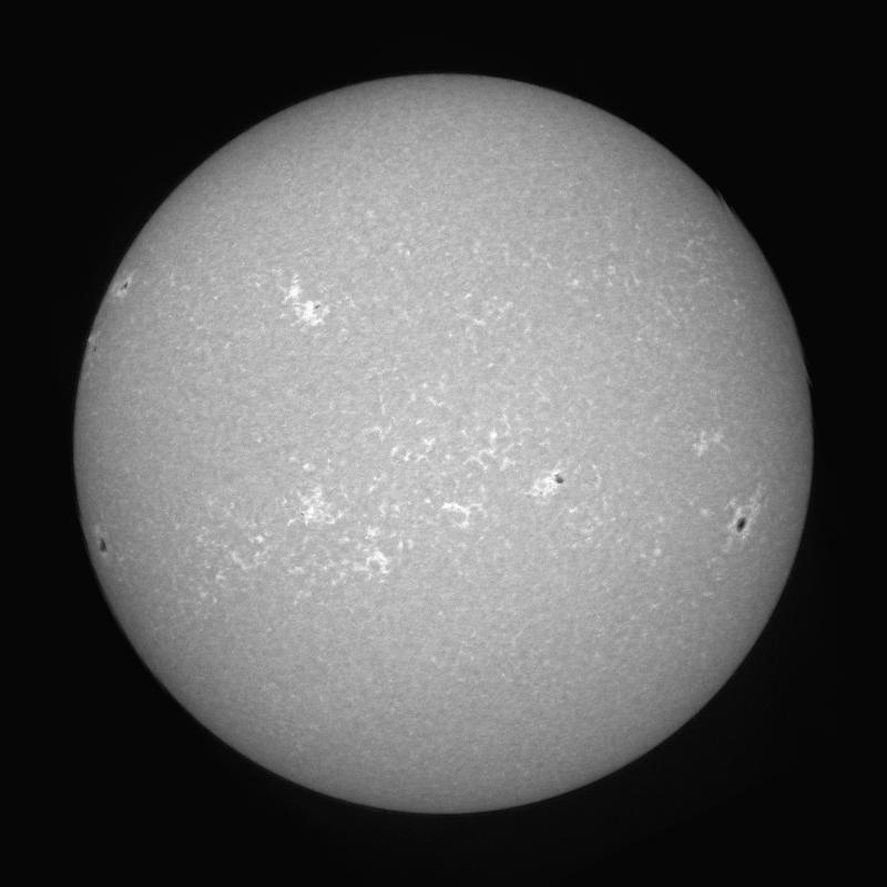 Processed solar disk (continuum)